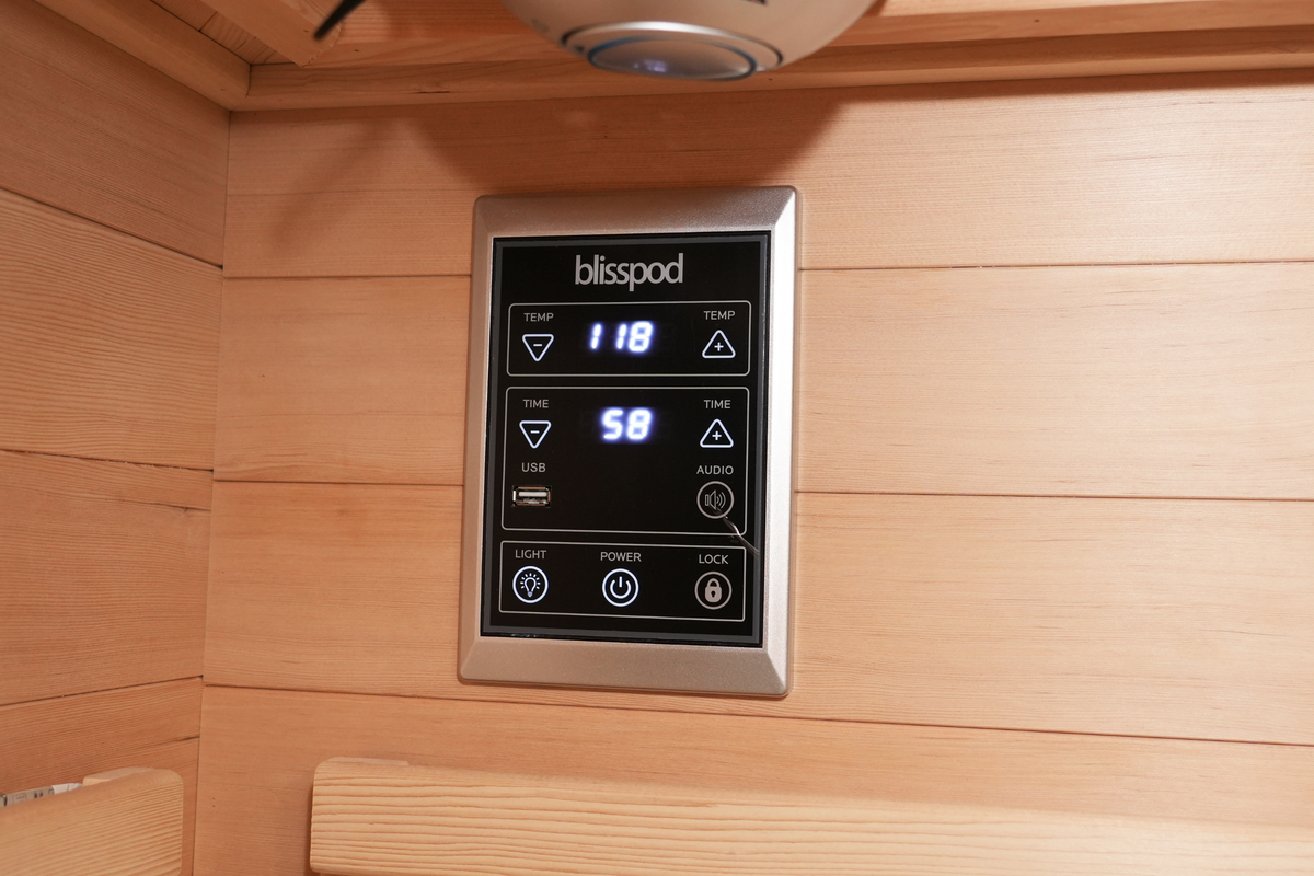 Blisspod Vienna Red 4-5 Person Full-Spectrum Corner Sauna