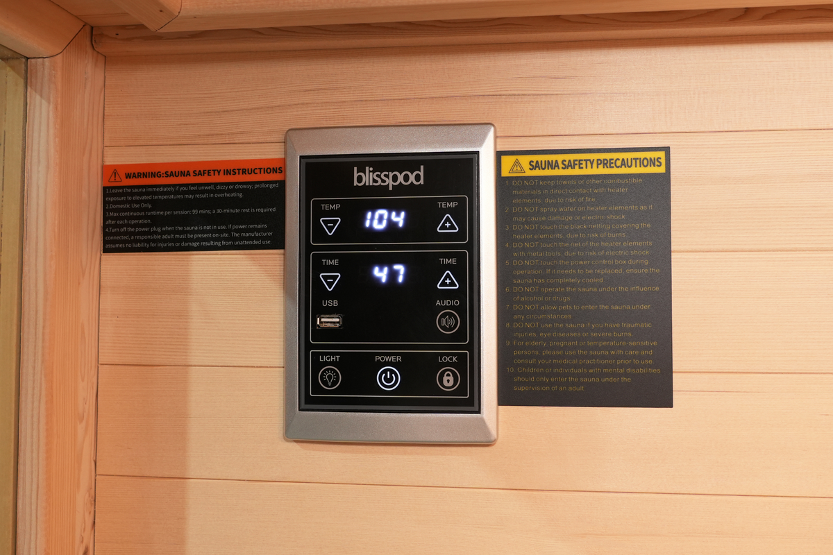 Blisspod Vantaa Red 2-Person Full-Spectrum Sauna