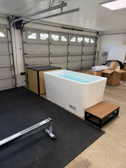 RevX Acrylic X Tub Cold Plunge with LUX Chiller and Filtration