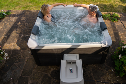 MSpa Oslo 6-Person Rigid Frame Hot Tub with Lights