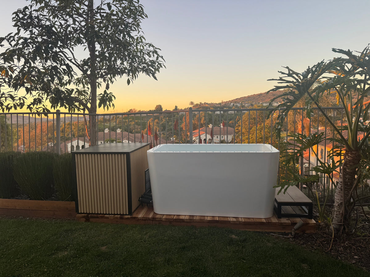 RevX Acrylic X Tub Cold Plunge with LUX Chiller and Filtration