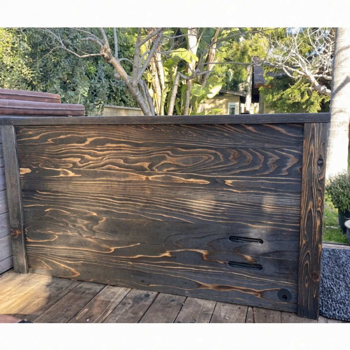 Kooru Cold Plunge Tub, Dark Natural finish