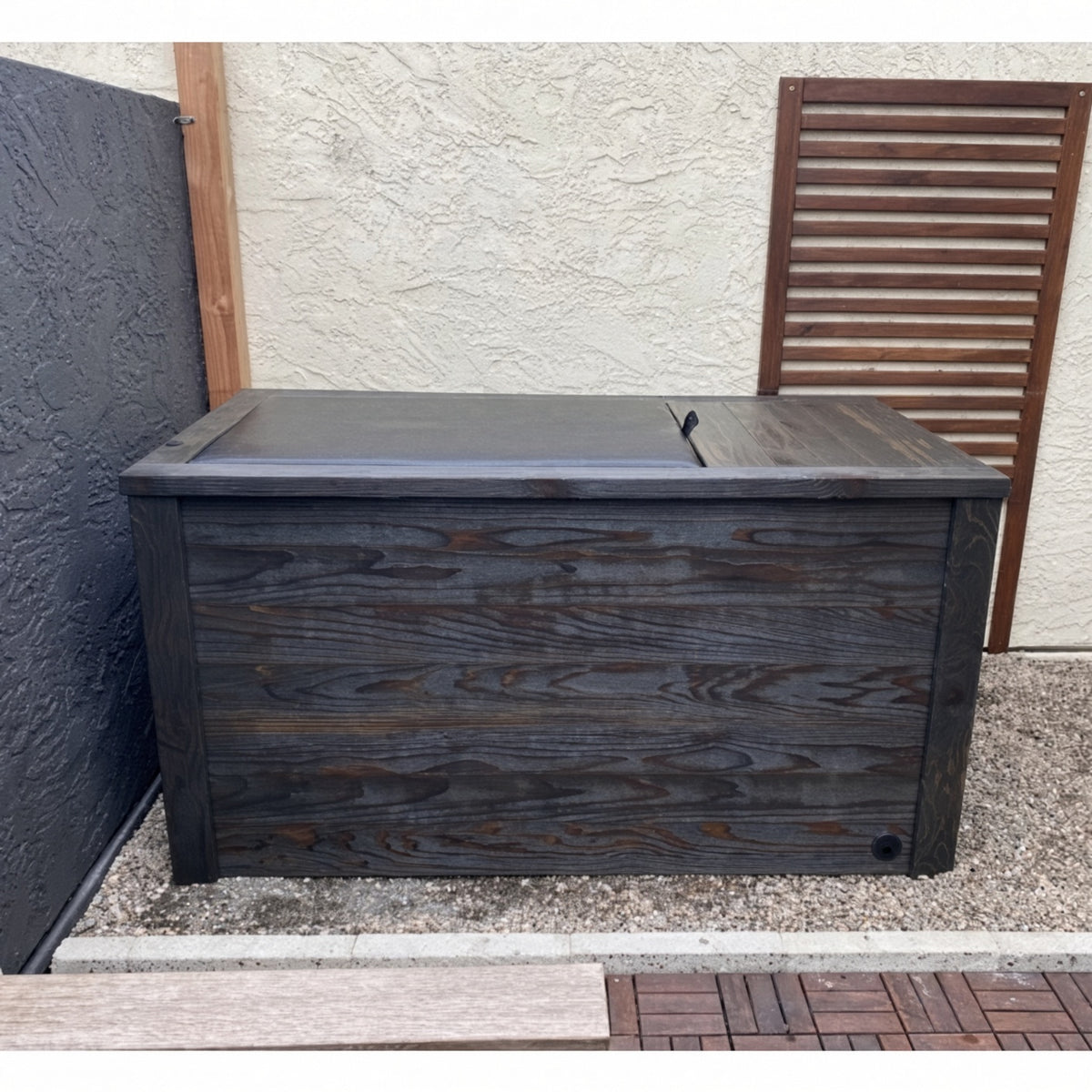 Kooru Cold Plunge Tub, Spanish Oak finish