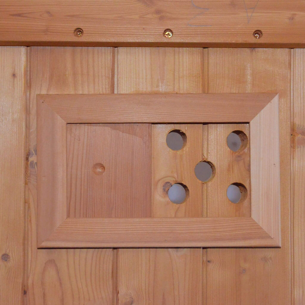 Ignite White Oak Outdoor Barrel Sauna with 4.5 kW Heater