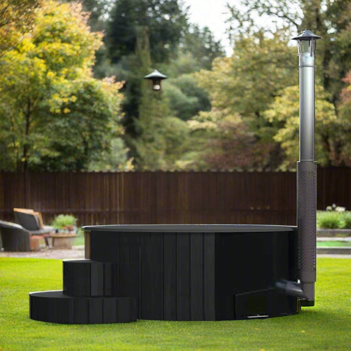 SaunaLife S4B 6-Person Wood-Fired Hot Tub